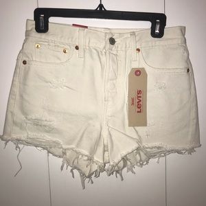 Levi’s Wedgie Fit Shorts